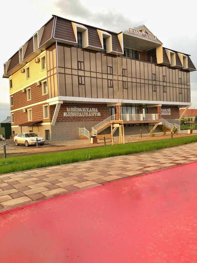 Grand Villa Turkistan Exteriör bild